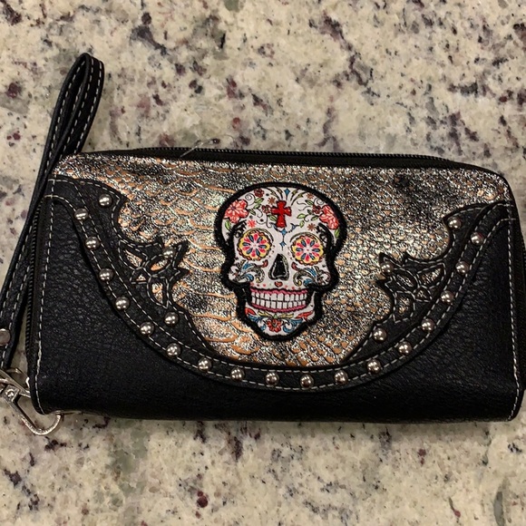 Wallet - Picture 1 of 7